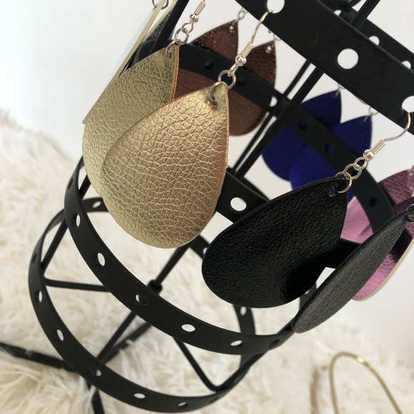 Metallic Gold Leather Teardrop Earrings NEW - Picture 4 of 5